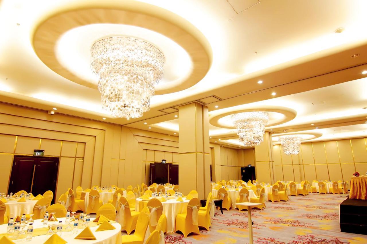 Swiss-Belhotel Ambon Extérieur photo
