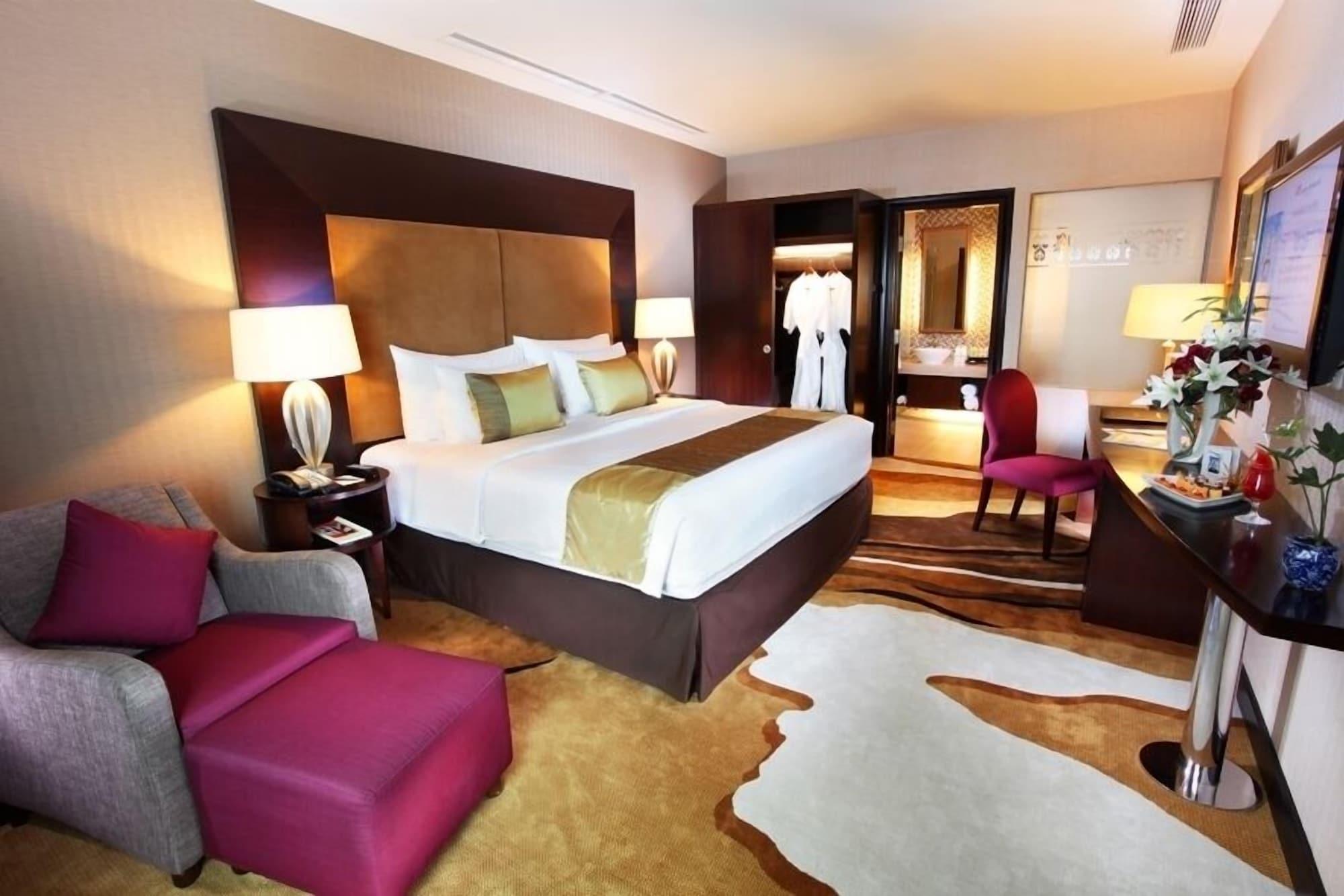 Swiss-Belhotel Ambon Extérieur photo