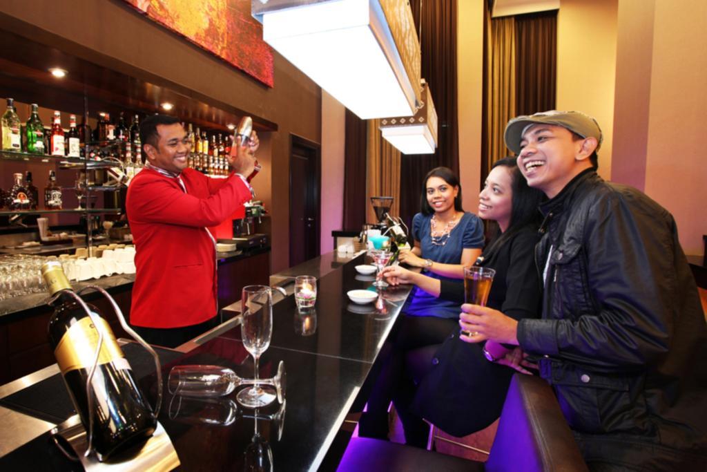 Swiss-Belhotel Ambon Restaurant photo